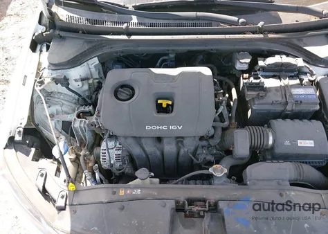 2017 Hyundai Elantra Se из США, поврежденный, VIN 5NPD84LFXHH026556